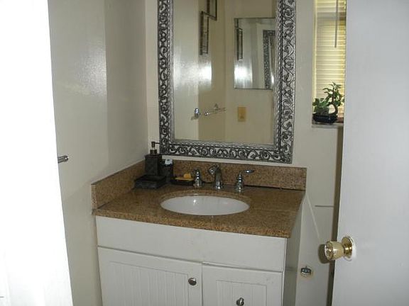 3rd image of 5200 Kim Ct