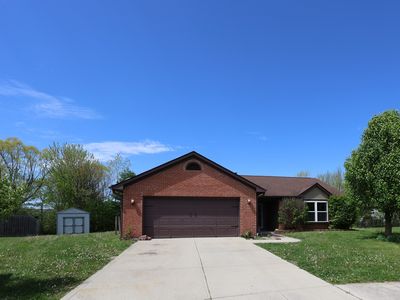 109 Buckthorne Ln, Mooresville, IN, 46158