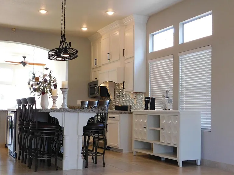 2075 W Riverside St — Photo 17