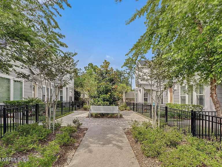 11475 Surfline Ct — Photo 4