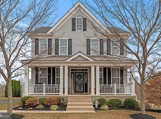 186 Pennland Farm Dr, Perkasie, PA 18944