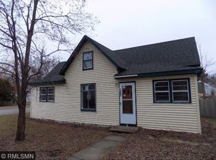 122 Norelius St, Isanti, MN 55040