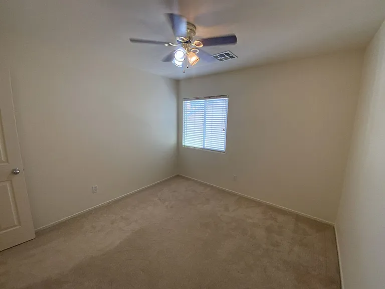 1001 Pleasing Plateau St — Photo 26