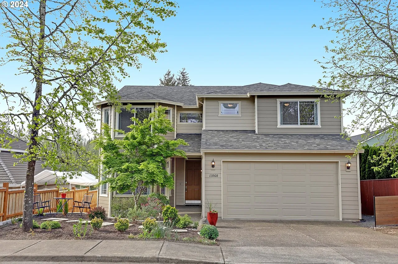 5 bed, 3105 sqft, $3,895 — Photo 1