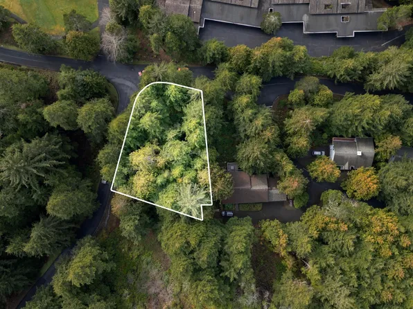 481 Lookout Dr, Gleneden Beach, OR 97388