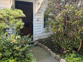 3 Israel Townsend Hl, Armonk, NY