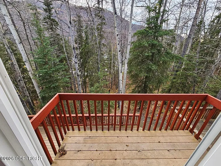 20240 Glacier Park Cir — Photo 6