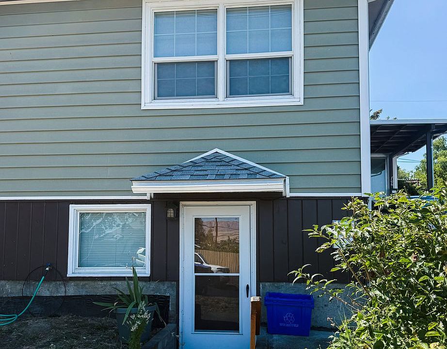 1st image of 704.5 W 14th St