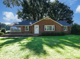 7378 State Highway 135, Mayodan, NC 27027