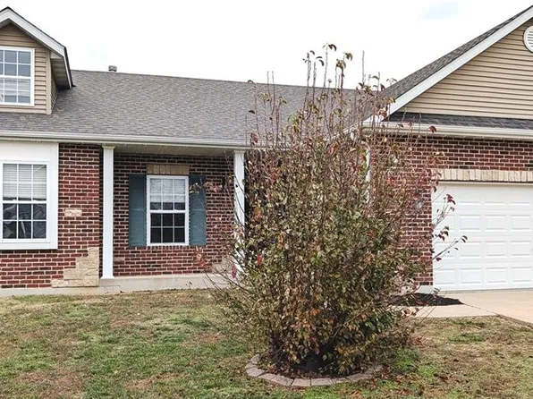 408 Edward Dr, Columbia, IL 62236