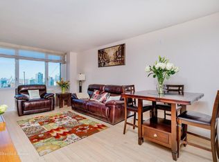 322 W 57th St APT 43F, New York, NY