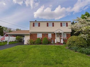 1980 Kenny Dr, Bethlehem, PA 18018