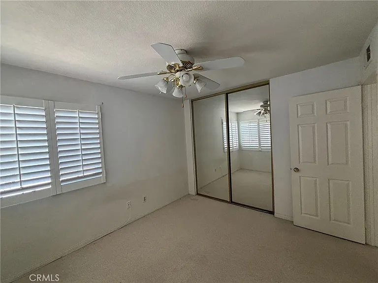 928 Lotus Cir — Photo 39