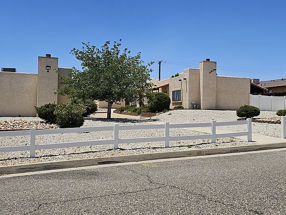 Another view with decent curb appeal.