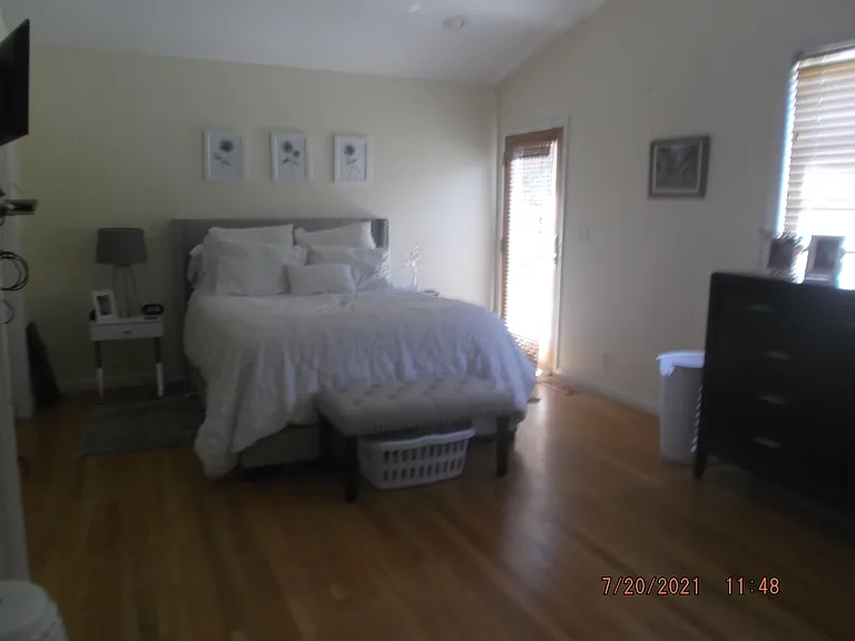 1592 Ramblewood Way — Photo 2