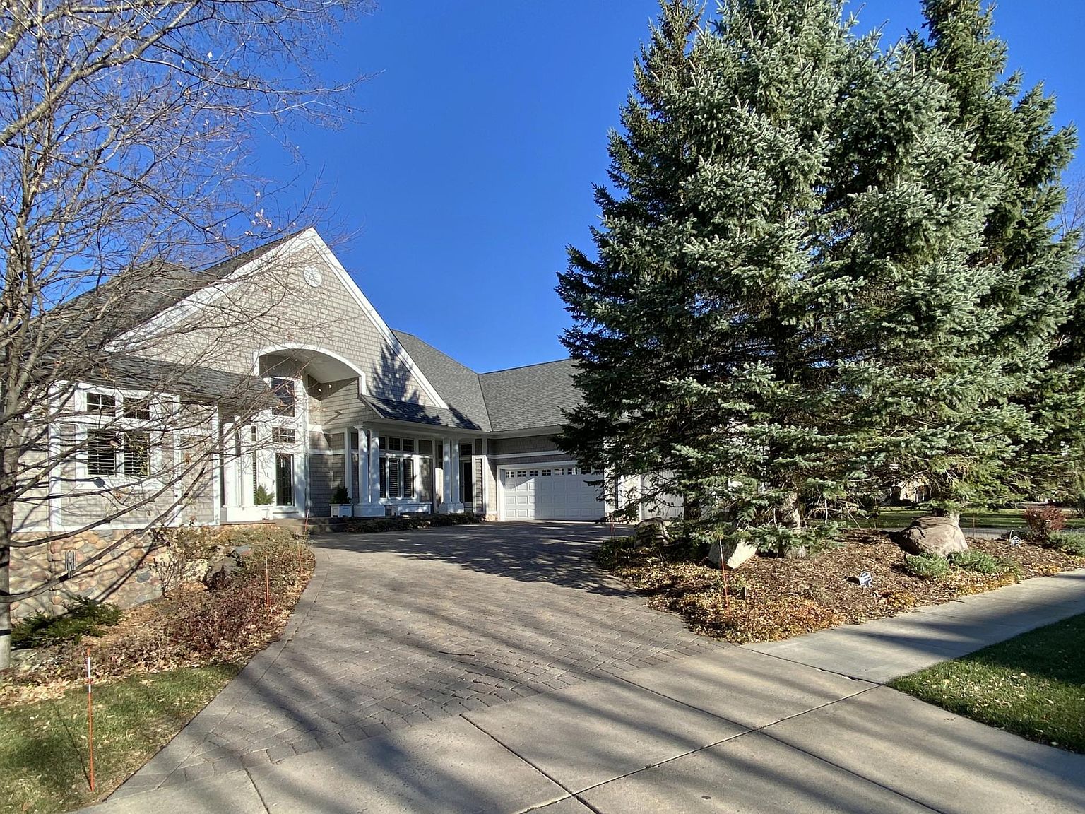 7630 S Bay Dr, Bloomington, MN 55438 Zillow