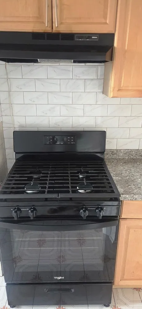 3 bed, $3,800 — Photo 3