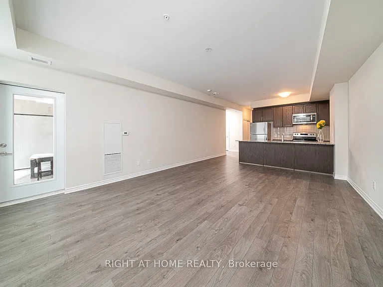 150 Oak Park Blvd #204 — Photo 13