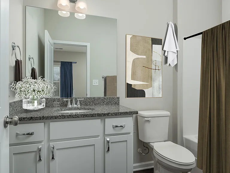 Edgewood Condos — Photo 8