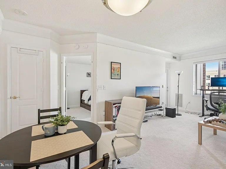 901 N Monroe St #1013 — Photo 11