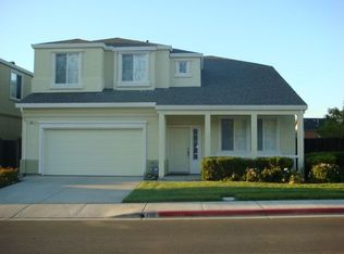 100 Riverview Ter, Hercules, CA 94547