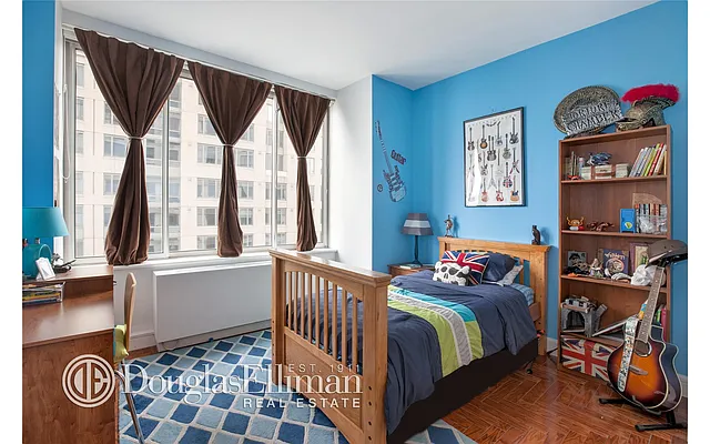 Sold by Douglas Elliman | media 7