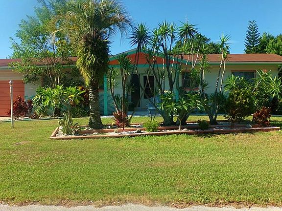 2nd image of 1311 N Lotus Dr