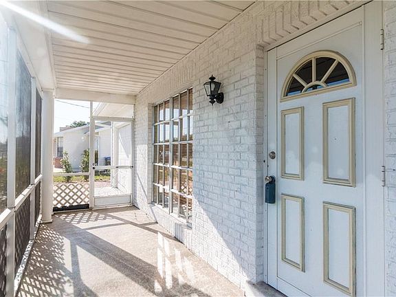 3rd image of 8074 Trionfo Ave