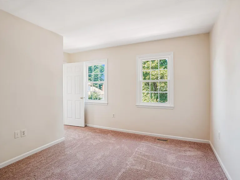 3307 Flintwood Ct — Photo 37