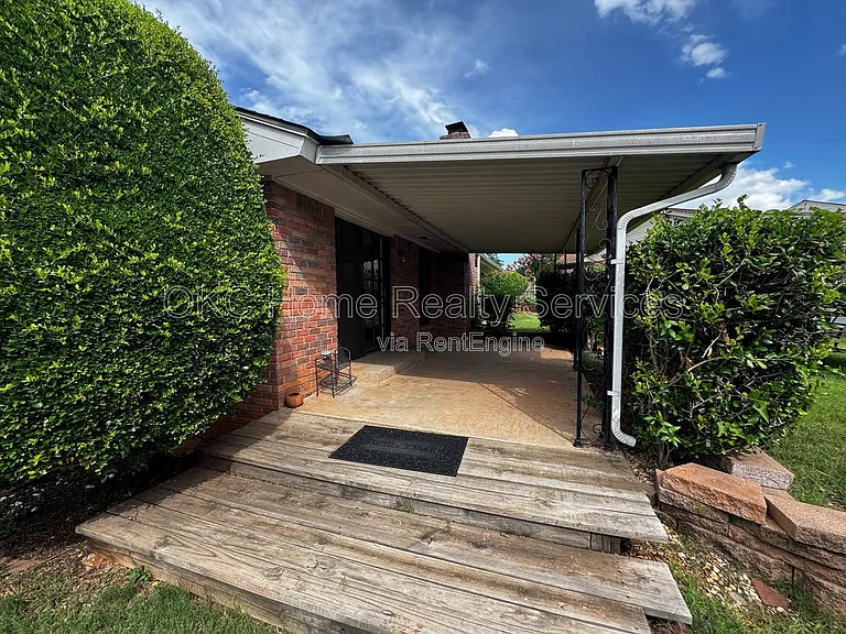 6300 Brookside Dr — Photo 5