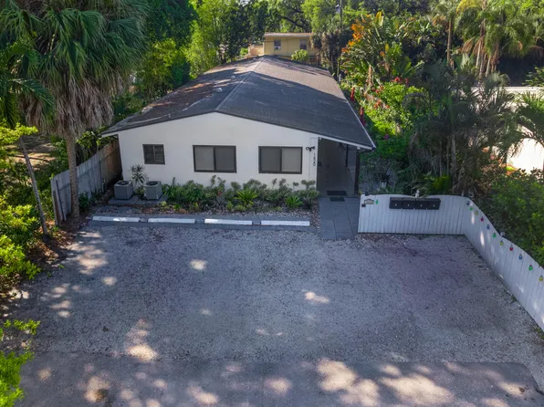 1620 SW 25th Street #1-4, Fort Lauderdale, FL 33315