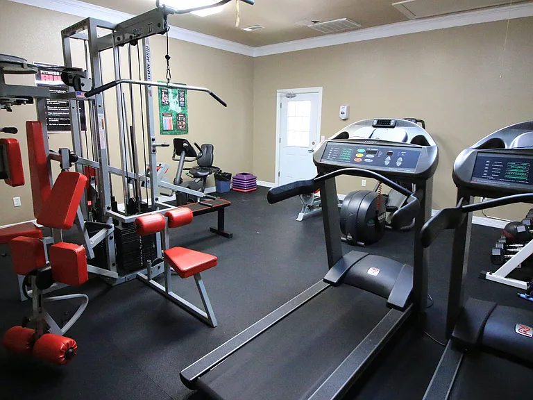 Oaks Estates of Coppell — Photo 39