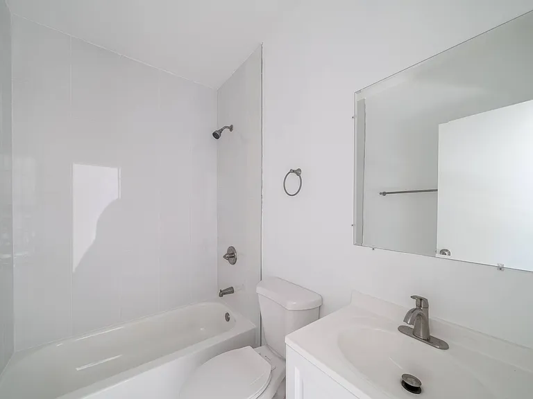 Amazing apartment near Marlins Stadium — Photo 7