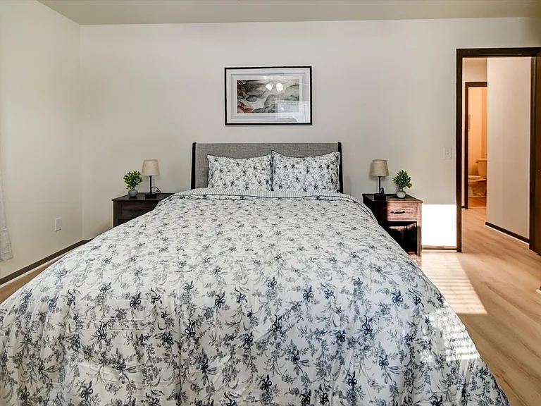 7203 Fortune Dr #1 — Photo 16