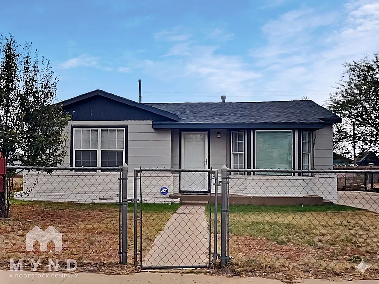 306 E Stanford St — Photo 11