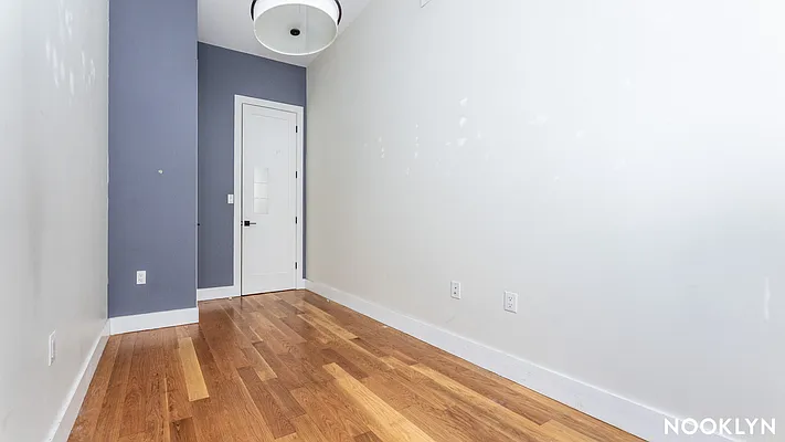 Rented by Nooklyn NYC LLC | media 11