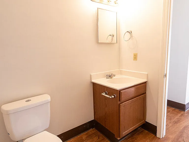 Bathroom (1) Bathroom (1)