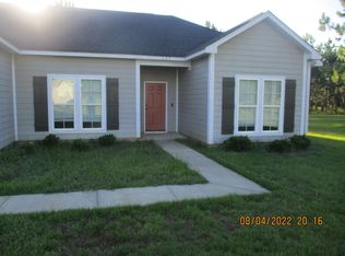 137 White Oak Dr, Leesburg, GA 31763