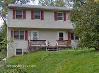 41 Brickyard Rd, Castleton On Hudson, NY 12033