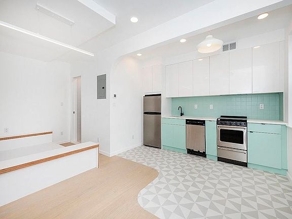 3rd image of 487 Clinton Ave #2A