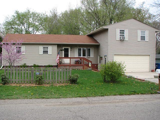 2011 Prosperity Dr.