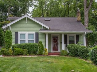 59 Pine St, Millburn, NJ 07041