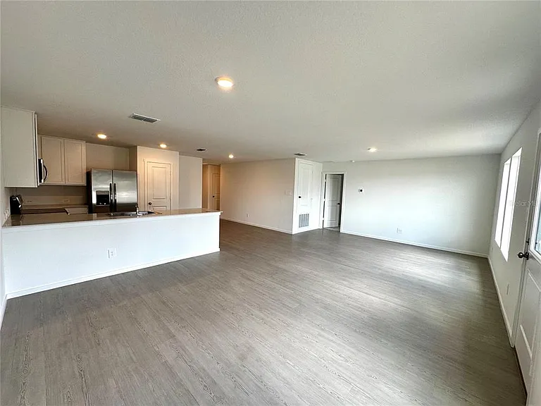 1975 Wilder Way — Photo 7
