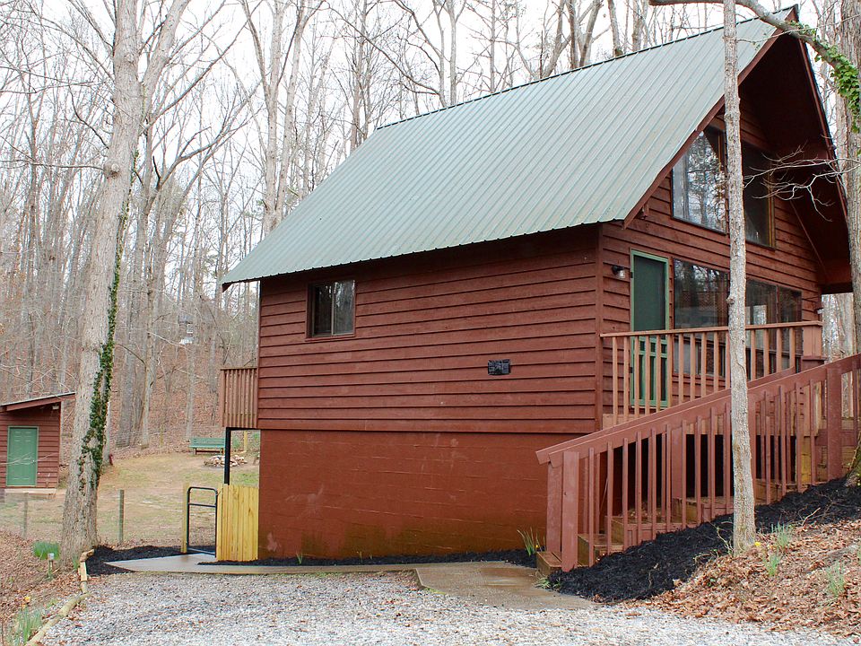1st image of 7410 Beachwood Dr