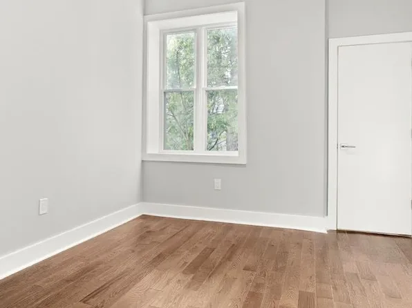 21 Hancock Avenue image 9 of 22