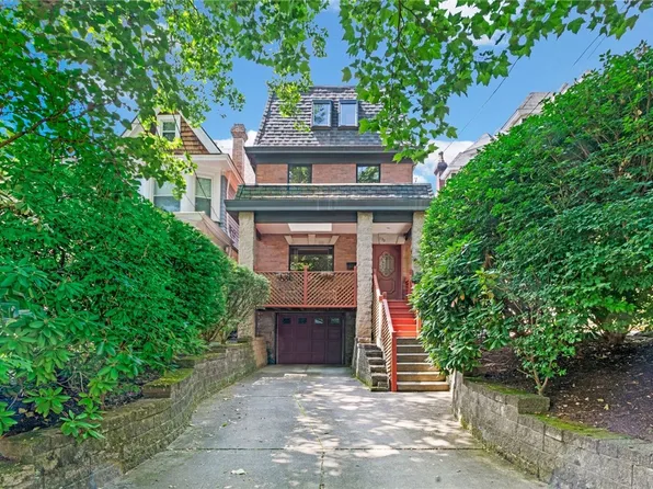 130 Lincoln Ave, Swissvale, PA 15218