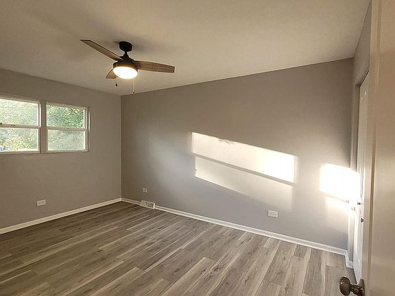 4th image of 6806 S Evans Ave
