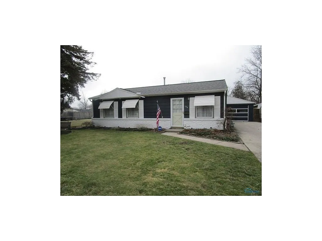 124 Abbotswood Dr photo 1