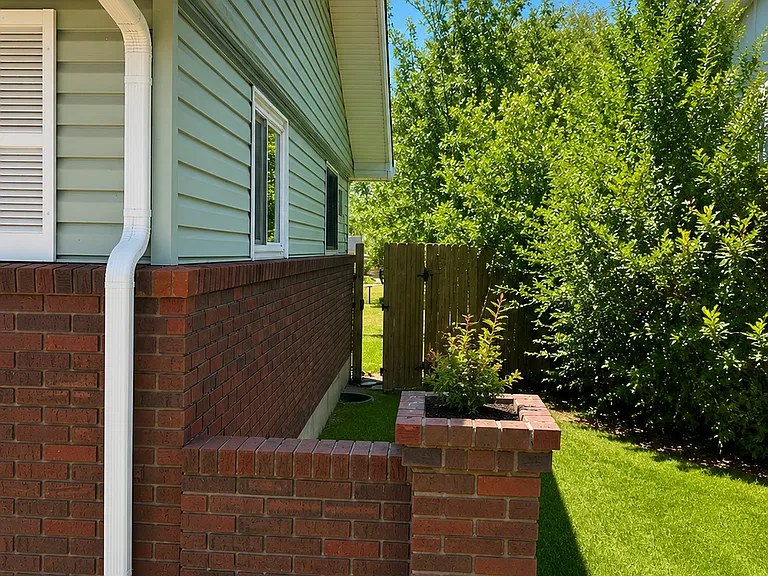 2338 N Circle Dr — Photo 26