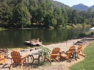 284 Mountain View Pl, Grants Pass, OR